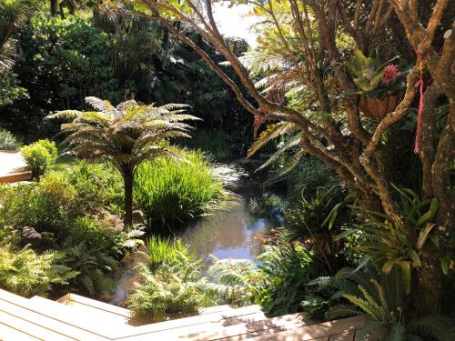 New Plymouth Bed & Breakfast | Tranquil Studio