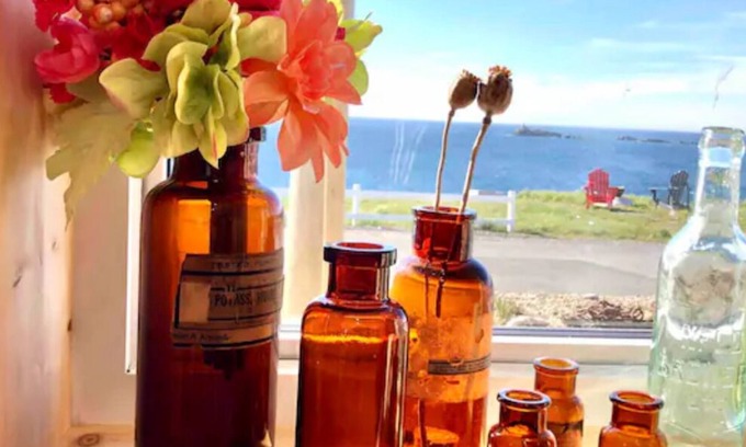Bonavista House | Tranquil Tides: ArtBonavista Coastal Hideaway