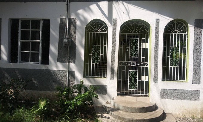 Buff Bay House | Tranquility Guest House