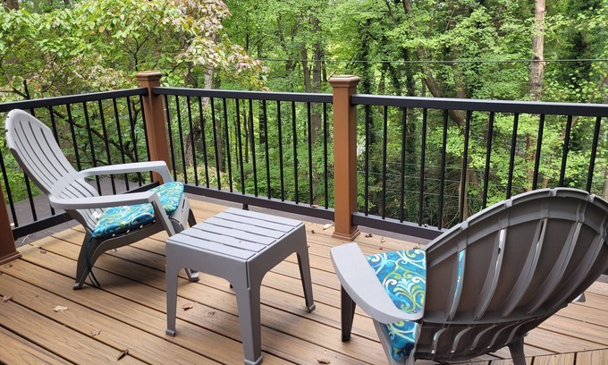 Mount Gretna Cottage | Tranquility on Yale