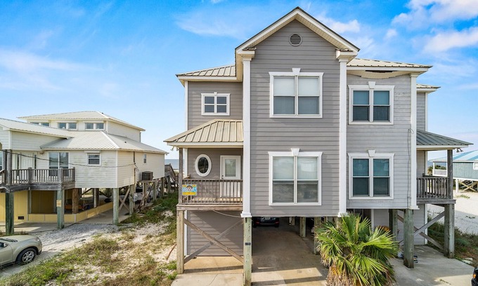 Fort Morgan House | Tranquility West - 6 Bedroom Gulf Front 1/2 Duplex, Sleeps 13