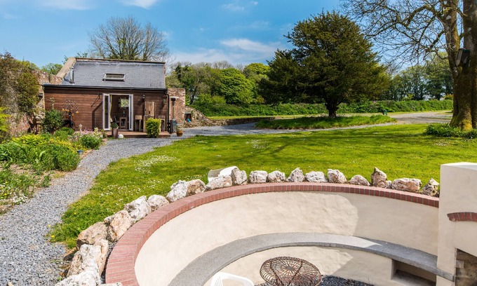 Clarbeston Road House | Tranquillity in Stylish Victorian Walled Garden Barn Conversion