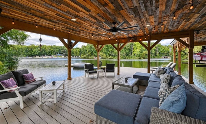Bumpass House | Tranquilo- Waterfront Oasis, Deep Water, Private Setting, No Wake Cove