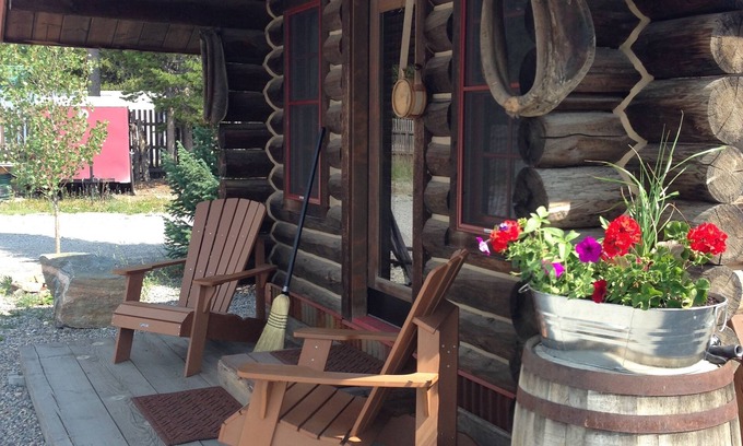 West Yellowstone Cabin | Trapper Cabin 259.00 Night EVERY NIGHT - 1 Night Min - No Cleaning Fee