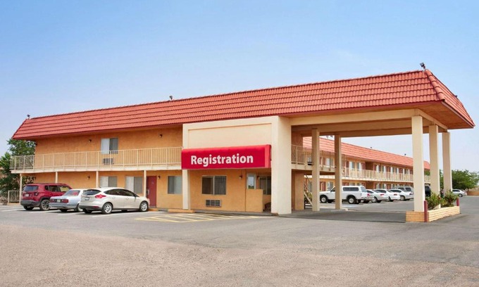 Winslow Hotel | Travelodge by Wyndham Winslow