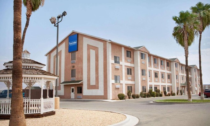 Daggett Hotel | Travelodge by Wyndham Yermo