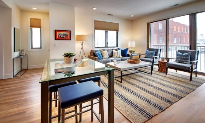 Traverse City Condo | Traverse City Capri Downtown Sanctuary