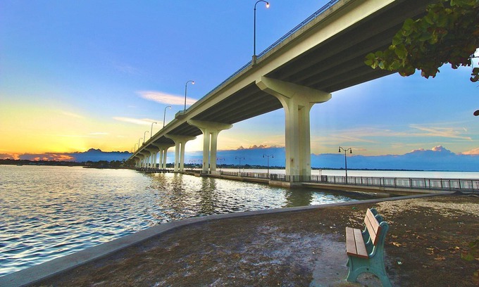 Indian River Estates House | Treasure Cove! Private Waterfront Tudor Style 4BR Home On The Indian River