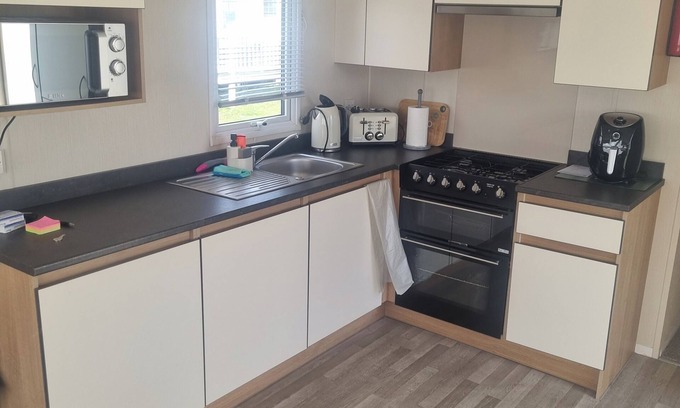 Newton Apartment | Trecco bay caravan hire porthcawl