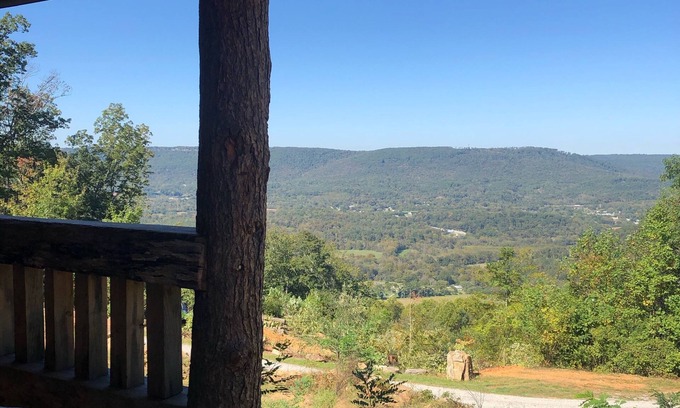 Wildwood Apartment | Tree Top View