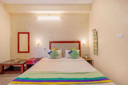 White Town Hotel | Treebo Grace Inn, 3 Min Walk From Promenade Beach