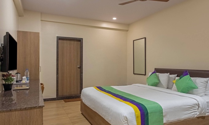 Gajuwaka Hotel | Treebo Seasons Comfort