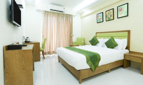 Bommasandra Hotel | Treebo The Galaxy Bommasandra