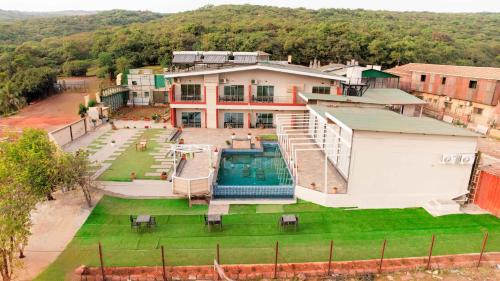 Mahabaleshwar Hotel | Treebo Winter Town Venna Lake