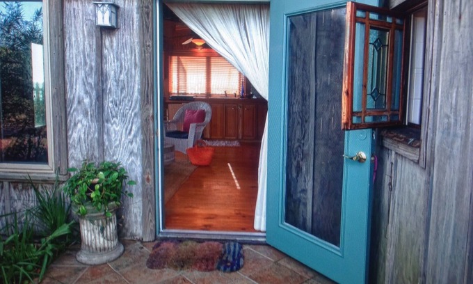St. Augustine House | Treehouse (Gypsy Palace)direct oceanfront