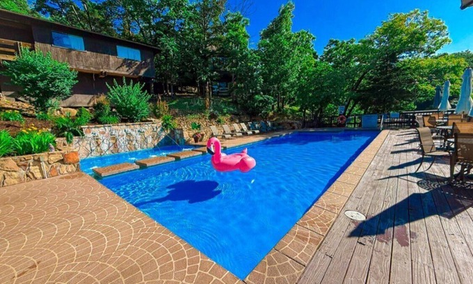 Village of Four Seasons House | Treetop Village56-3Bed/3Bath/Pools/Dock/Pickleball/Fitness Center-6-8PP-Four Seasons Area