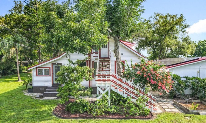 Northwest Orlando House | TreeTop Villa- Minutes to Downtown and Winter Park