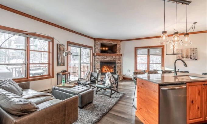Mont-Tremblant Apartment | Tremblant Prestige - Plateau 230-3