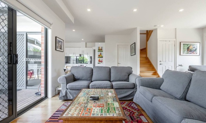 Brunswick West House | Trendy and Spacious Brunswick Stay with Outdoor Deck