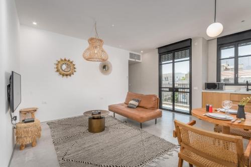 Tel Aviv Apartment | Trendy apartment next to Levinsky market