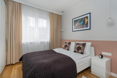 Jezyce Apartment | Trendy Apartment Polna in Poznan by Noclegi Renters