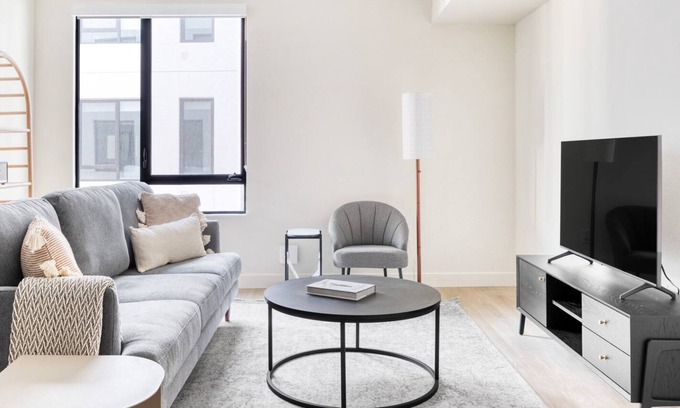 Downtown Berkeley Apartment | Trendy Berkeley 1BR w/ W/D & Coworking, walkable to BART, by Blueground