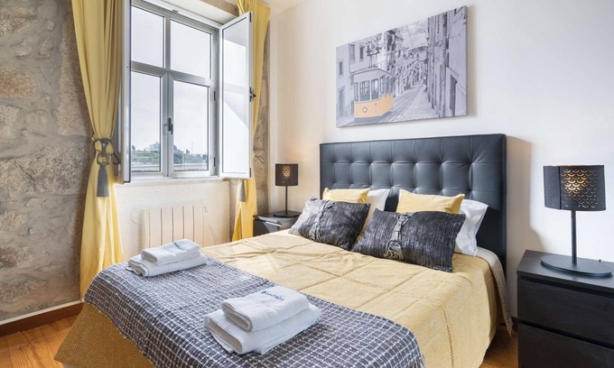 Bonfim Apartment | Trendy Flats | Instaworthy River View by Host Wise