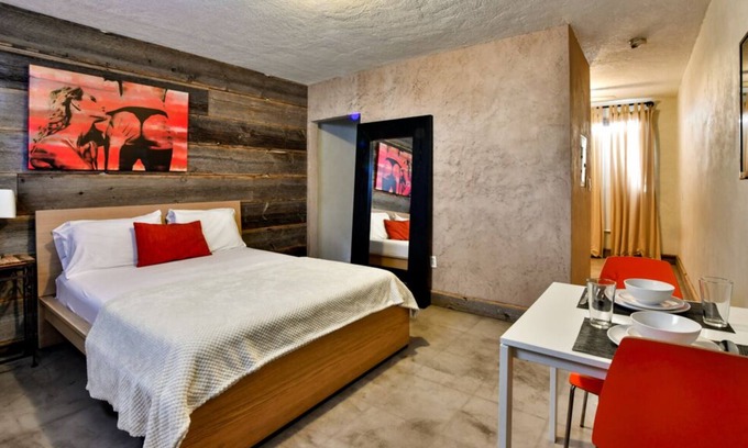 Wynwood Art District Condo | ✨Trendy, Incredible Studio With Full Kitchen Wynwood