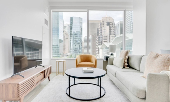 South Beach Apartment | Trendy Rincon Hill 2BR w/Gym & Roof Terrace near tech HQs, by Blueground