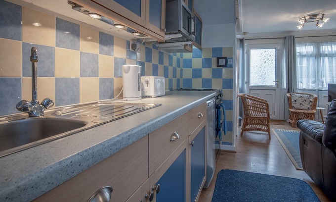 Pembroke Ski Chalet | Trewent Park - 2 Bed - Freshwater East