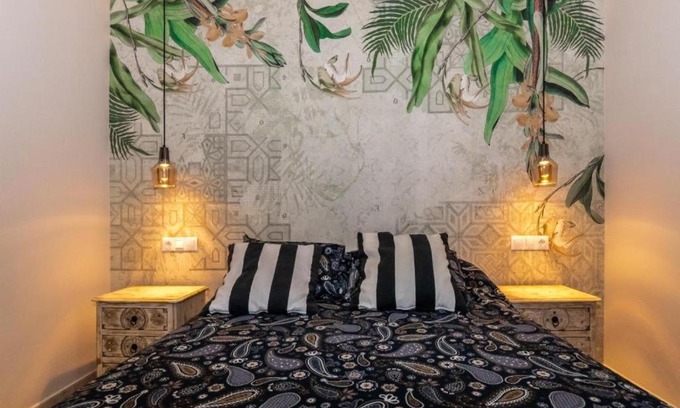 Triana House | TRIANA INES