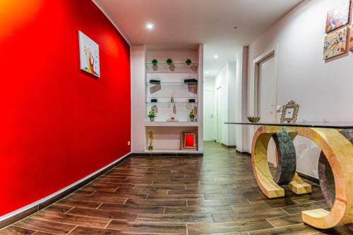 Messina Apartment | Tribunale Basement Apartment