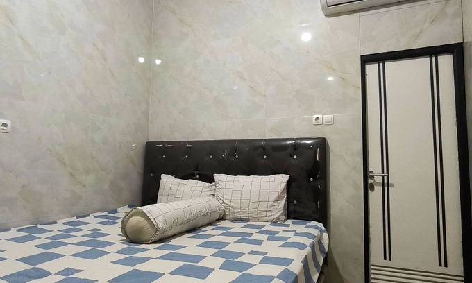 Pekalongan House | Trikora Guesthouse Syariah 2