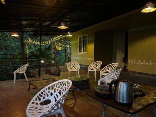 Devikolam House | Triloka by The Offbeat Crew