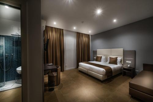 Rione III Colonna House | Trinità Grand Suite
