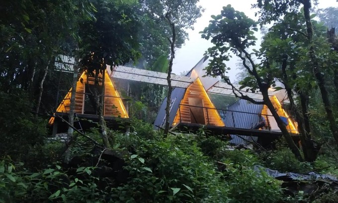 Lebong and Mineral Spring Tea Garden House | Trio Paradise