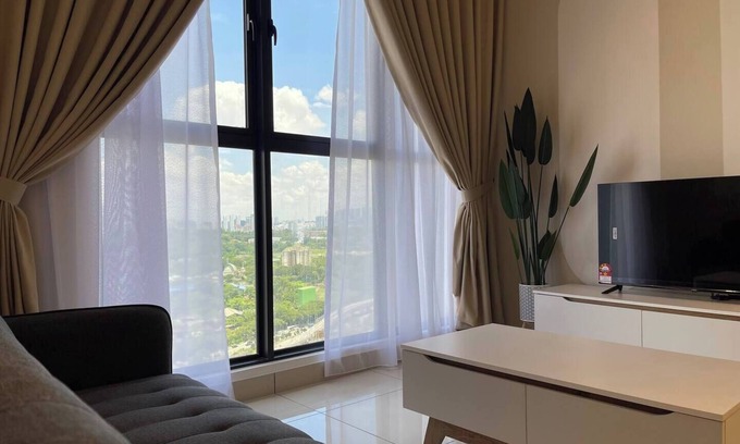 Kuala Lumpur House | Trion 7 min Sunway Velocity - 2B2R 7pax - TRX