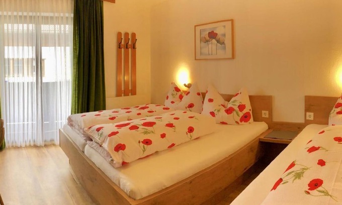 Hopfgarten im Brixental Cottage | Triple room, 1 bedroom - Pension Heidelberg - Fam Fuchs