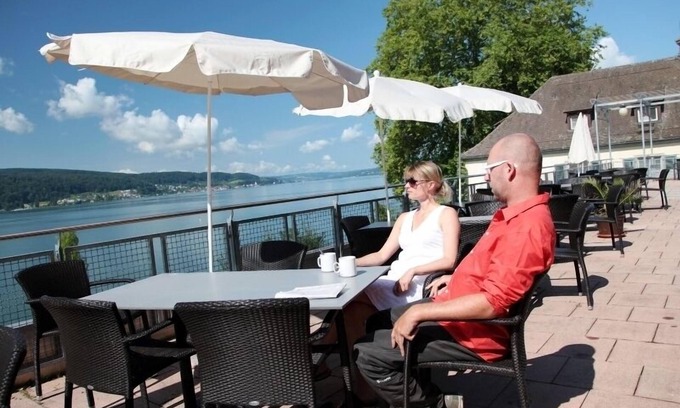 Reichenau Apartment | Triple room with a bunk bed or double bed with a single bed: