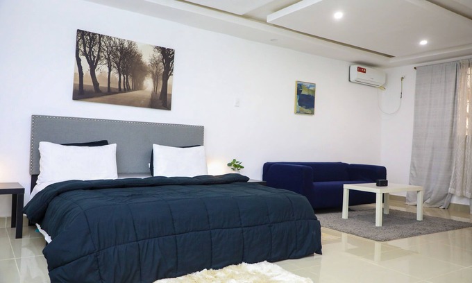 Margibi County Hotel | Tris Estates Suites nOne bedroom apartment