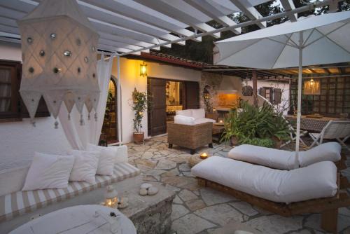 Katsimatika House | Tritonia