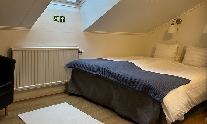 Trollhattan Bed & Breakfast | Trollhättans Bed and Breakfast