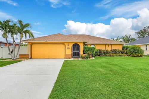 Cape Coral House | Tropical Tide Villa