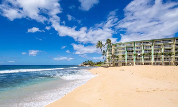 Makaha Apartment | Tropical Beach Vacation Home