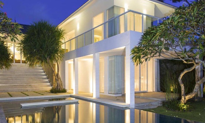 Batu Bolong Villa | Tropical Breeze Ocean Views - Bali Villa 1128