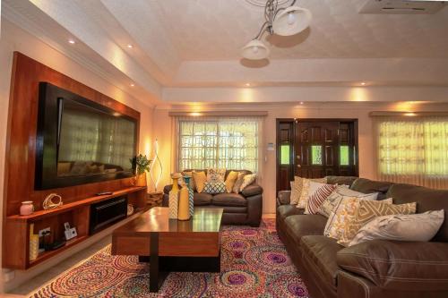 St. Ann's Bay Villa | Tropical Escape Villa