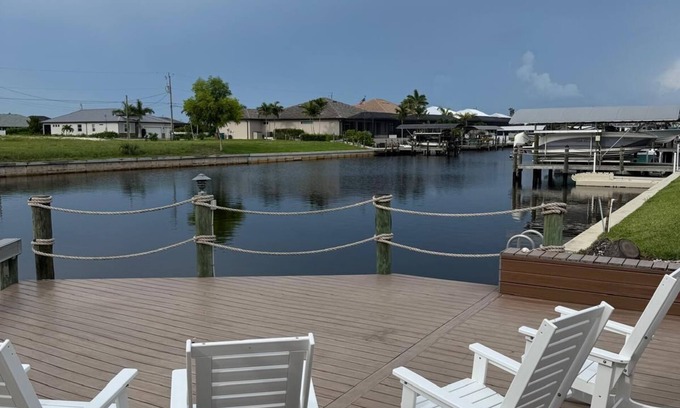 Burnt Store House | Tropical Gulf-Access Hideaway