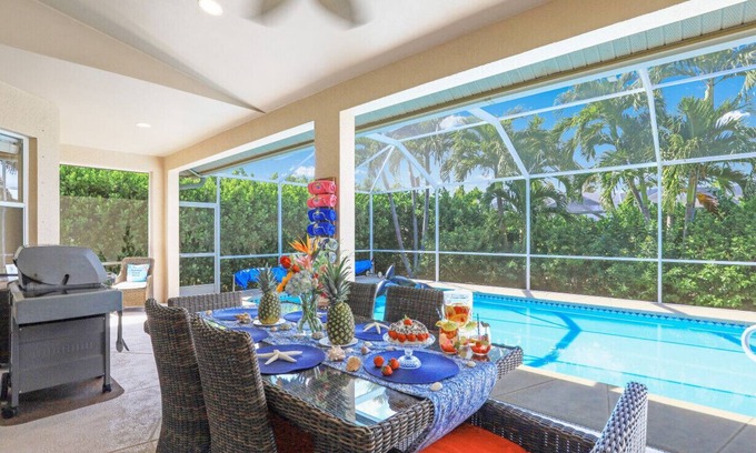 Marco Island House | Tropical Island Retreat! Early check-in/Late check-out! Click 3rd pic for video!