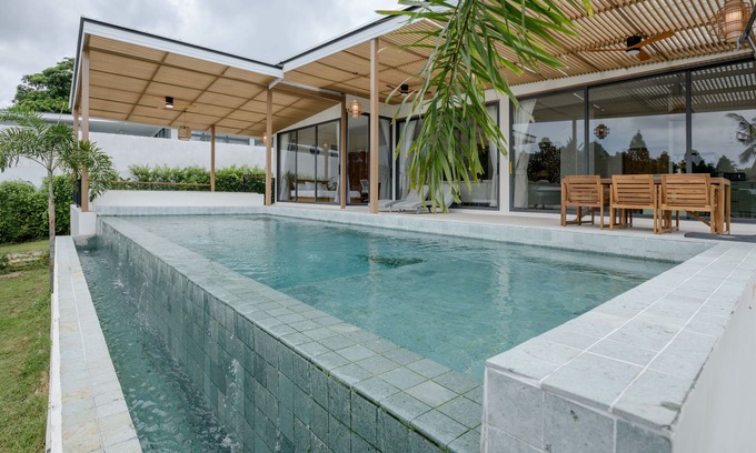 Srithanu Villa | Tropical Peaceful Poolside Retreat