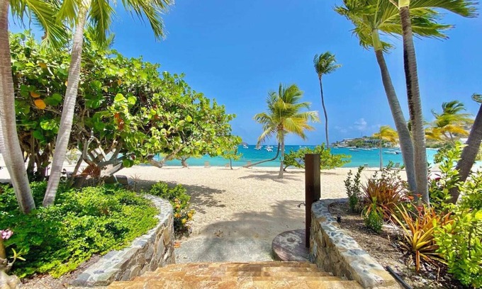 Nazareth Resort | TROPICAL SANDS 🌴 Luxury Beachfront Condo at Elysian Beach Resort
